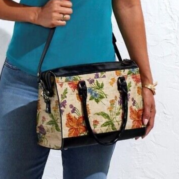 Patricia Nash Josselin Floral Print Women's Bag with Black Accents - Picture 2 of 9